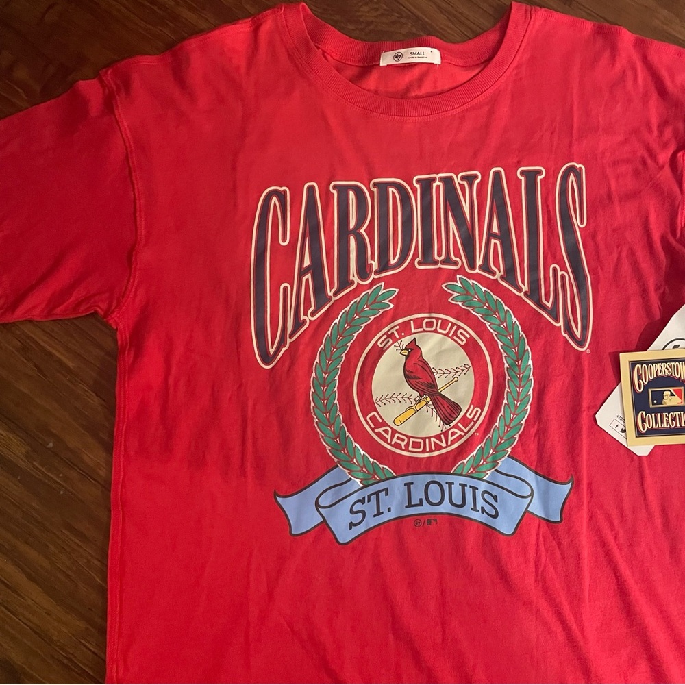 St. Louis Cardinals 47 Brand Vintage Style Graphic T-Shirt Women’s Small NWT
